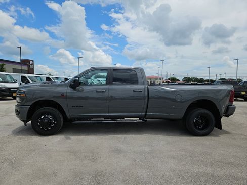 New 2026 RAM 3500 Laramie w/ Night Edition AWD/4WD image 6