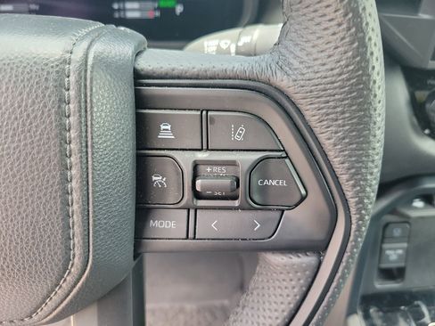 Used 2025 Toyota Tundra TRD Pro AWD/4WD image 21