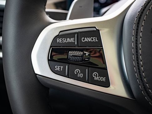 New 2026 BMW X6 xDrive40i image 24