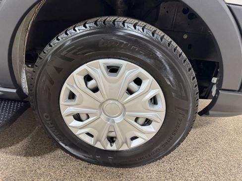 Used 2018 Ford Transit 250 148 Medium Roof image 71