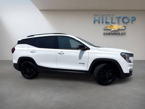 Used 2024 GMC Terrain AT4 AWD/4WD image 3