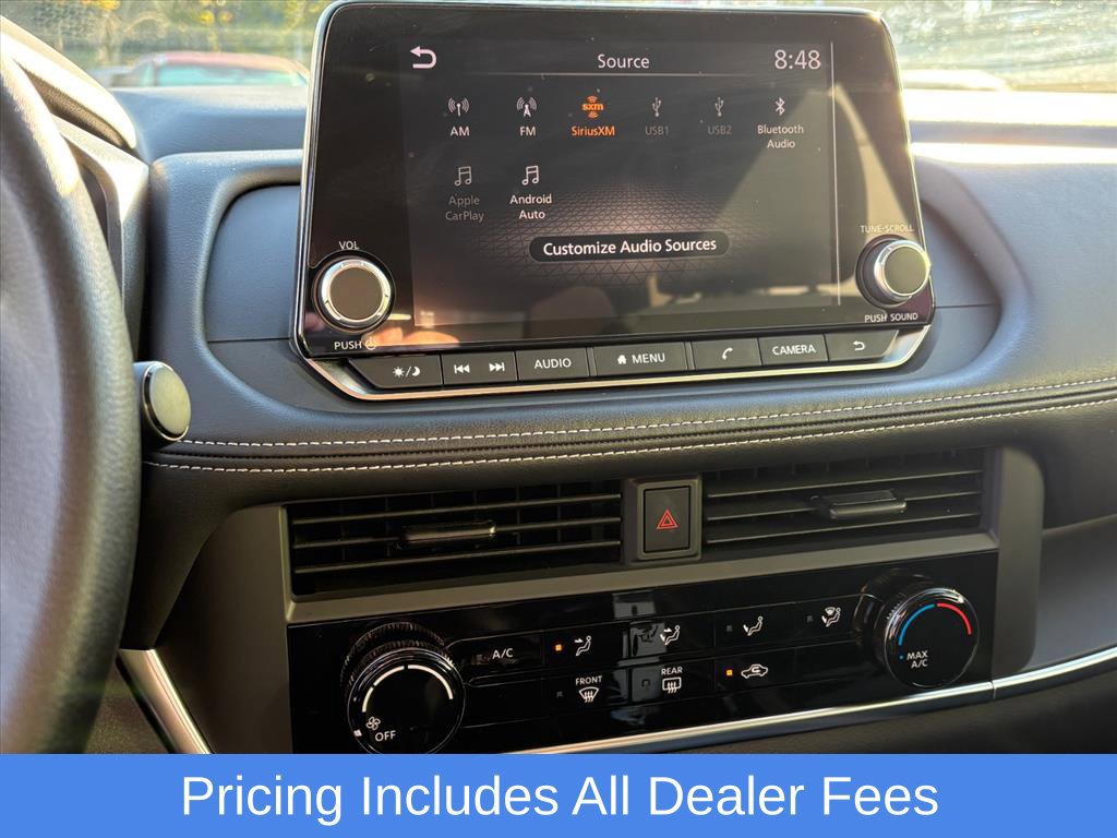 Used 2025 Nissan Rogue S AWD/4WD image 13
