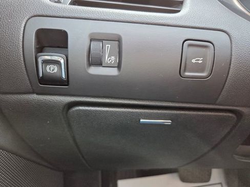 Used 2020 Chevrolet Impala LT image 21