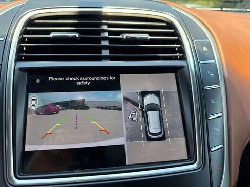Used 2019 Lincoln Nautilus Black Label image 24