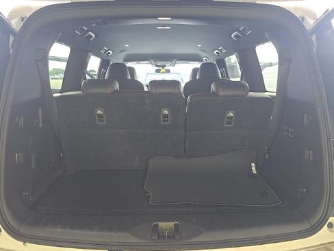 Used 2025 Nissan Armada SL w/ Captain's Chari Seat Package RWD image 16