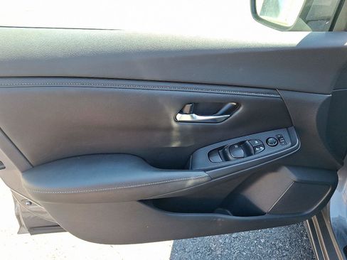 Used 2020 Nissan Sentra SV w/ Electronics Package image 13