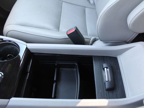 Used 2019 Honda Pilot Elite image 50