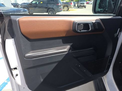 Used 2024 Ford Bronco Outer Banks AWD/4WD image 42