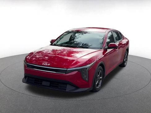 Used 2025 Kia K4 LXS image 7