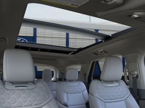 New 2026 Ford Explorer Platinum w/ LUX Leather Package image 23
