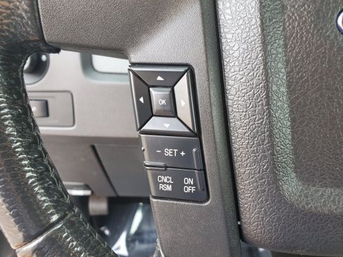Used 2012 Ford F150 XLT w/ XLT Convenience Pkg AWD/4WD image 14