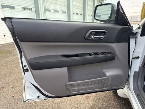 Used 2004 Subaru Forester 2.5XT image 24