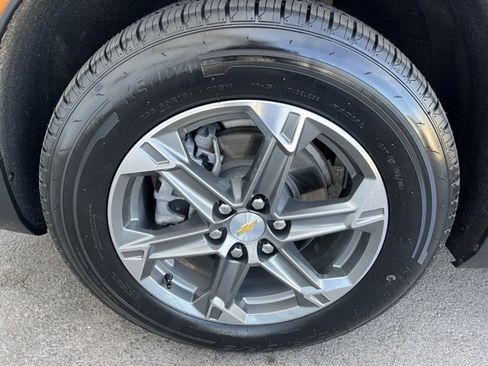 Used 2023 Chevrolet Blazer LT w/ Convenience Package image 9