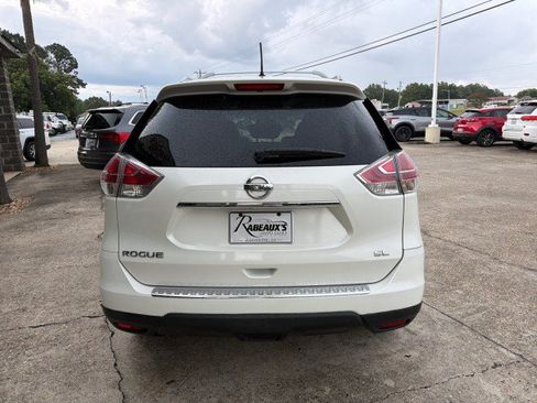 Used 2016 Nissan Rogue SL w/ SL Premium Package FWD image 6