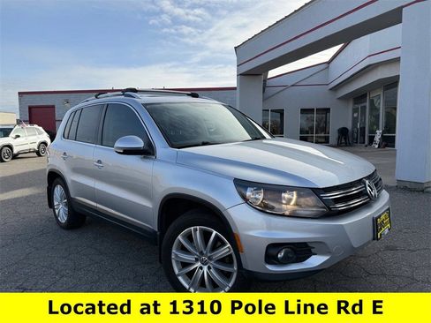 Used 2012 Volkswagen Tiguan S image 1