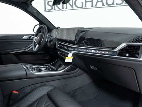 New 2026 BMW X7 xDrive40i w/ M Sport Package image 21
