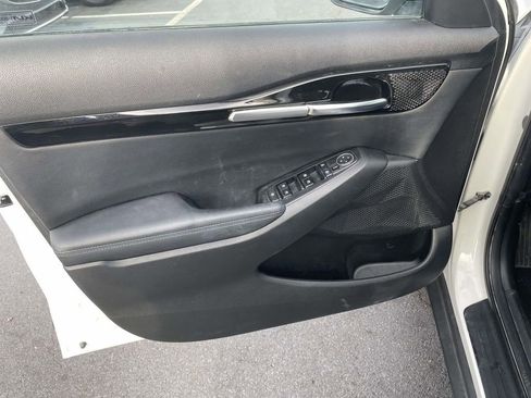 Used 2023 Kia Seltos S image 27