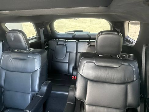 Used 2021 Ford Explorer ST w/ Equipment Group 401A AWD/4WD image 19