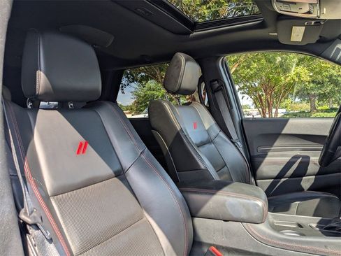 Used 2024 Dodge Durango GT image 21