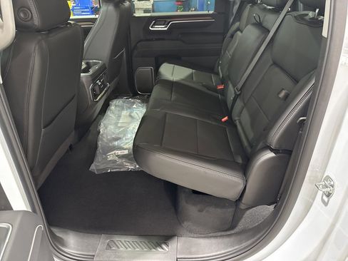 New 2026 GMC Sierra 3500 Denali w/ Denali Reserve Package image 39