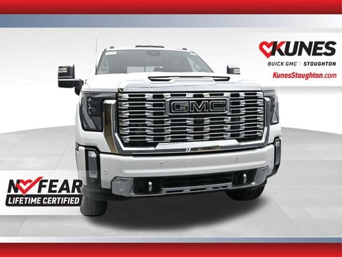 New 2026 GMC Sierra 2500 Denali w/ Denali Reserve Package image 2