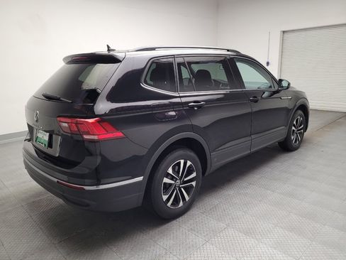 Used 2022 Volkswagen Tiguan S FWD image 9