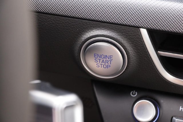 Used 2025 Hyundai Sonata SEL FWD image 15
