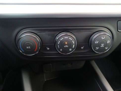 New 2026 Chevrolet Trax RS image 21