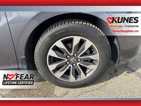 Used 2022 Honda Odyssey EX-L image 13
