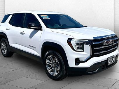 Used 2025 GMC Terrain Elevation