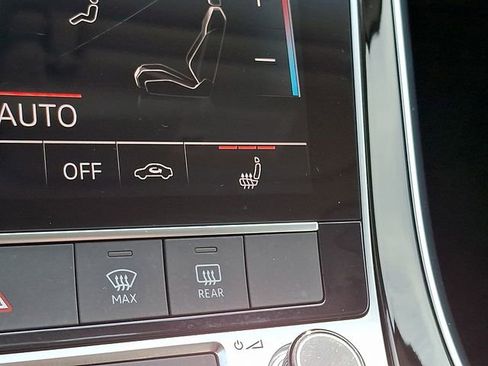 Used 2023 Audi Q7 2.0T Premium w/ Convenience Package image 25