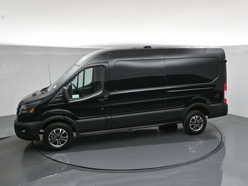 New 2026 Ford Transit 250 148 Medium Roof w/ Exterior Upgrade Package RWD image 42