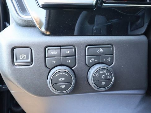 New 2026 Chevrolet Silverado 1500 LT Trail Boss w/ Convenience Package II image 13