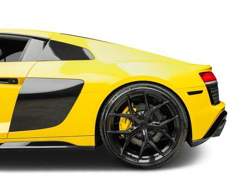 Used 2021 Audi R8 V10 w/ Premium Package image 26