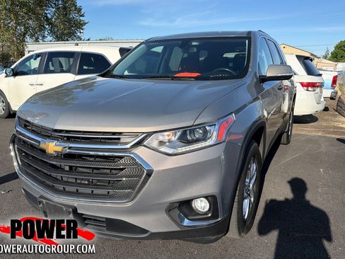 Used 2019 Chevrolet Traverse LT AWD/4WD image 1