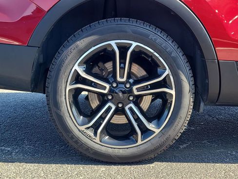 Used 2015 Ford Explorer Sport w/ Equipment Group 401A AWD/4WD image 5