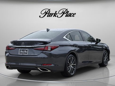 Certified 2022 Lexus ES 350 w/ Premium Package FWD image 5