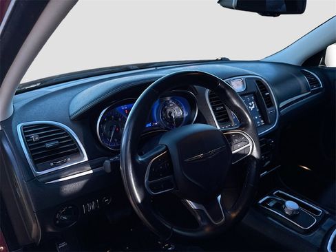 Used 2021 Chrysler 300 Touring w/ Sport Appearance Package image 9