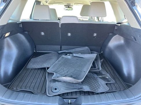 Certified 2024 Toyota Corolla Cross L image 19