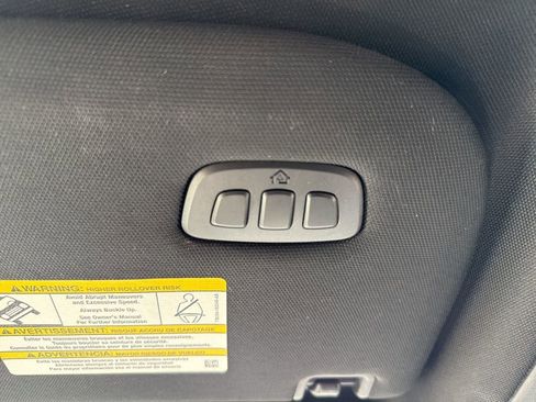 Used 2019 Ford F150 Lariat image 48