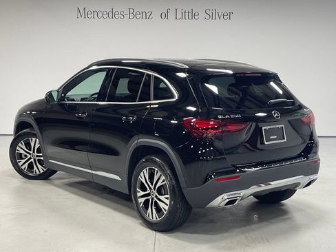Used 2026 Mercedes-Benz GLA 250 4MATIC image 3