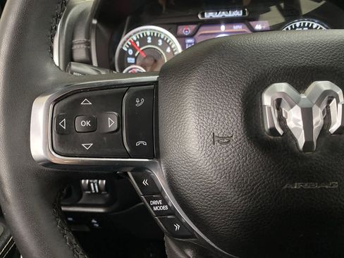 Used 2025 RAM 1500 Laramie image 21