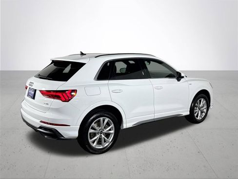 Used 2024 Audi Q3 2.0T Premium image 6