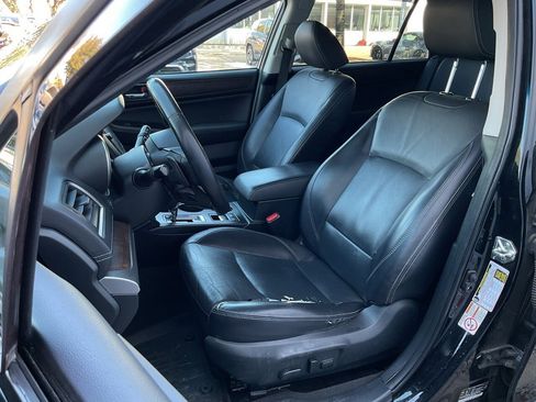 Used 2018 Subaru Outback 2.5i Limited image 14