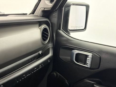 Used 2022 Jeep Wrangler Unlimited Sport AWD/4WD image 28
