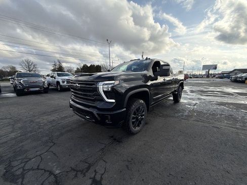 New 2026 Chevrolet Silverado 2500 High Country w/ High Country Premium Package image 1