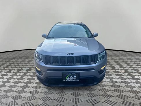 Used 2019 Jeep Compass Latitude AWD/4WD image 3
