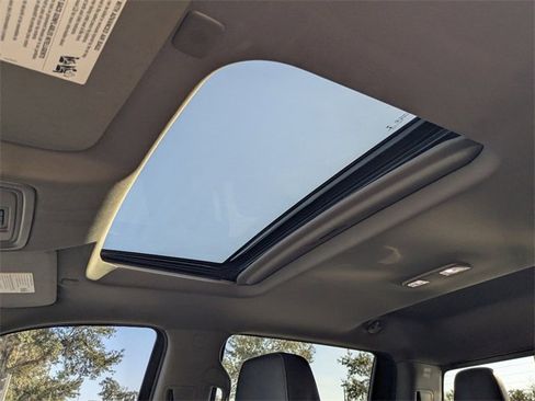 Used 2020 GMC Sierra 1500 Elevation image 19