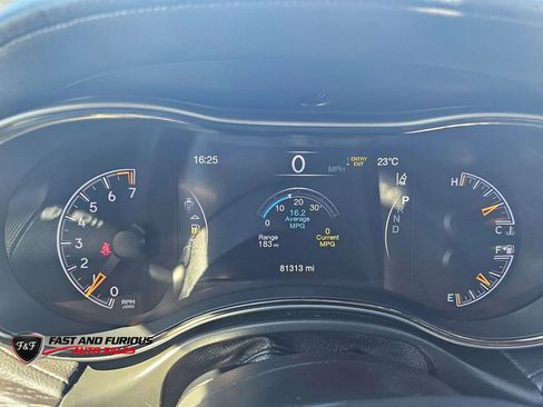 Used 2021 Jeep Grand Cherokee High Altitude AWD/4WD image 20