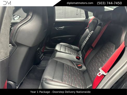 Used 2022 Audi RS e-tron GT w/ Year 1 Package image 23